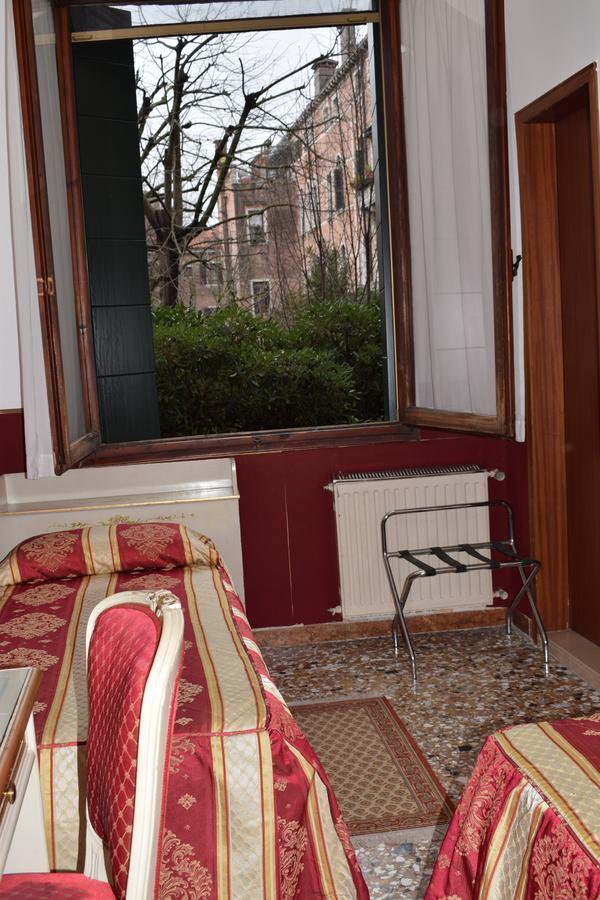 Hotel Basilea Veneza